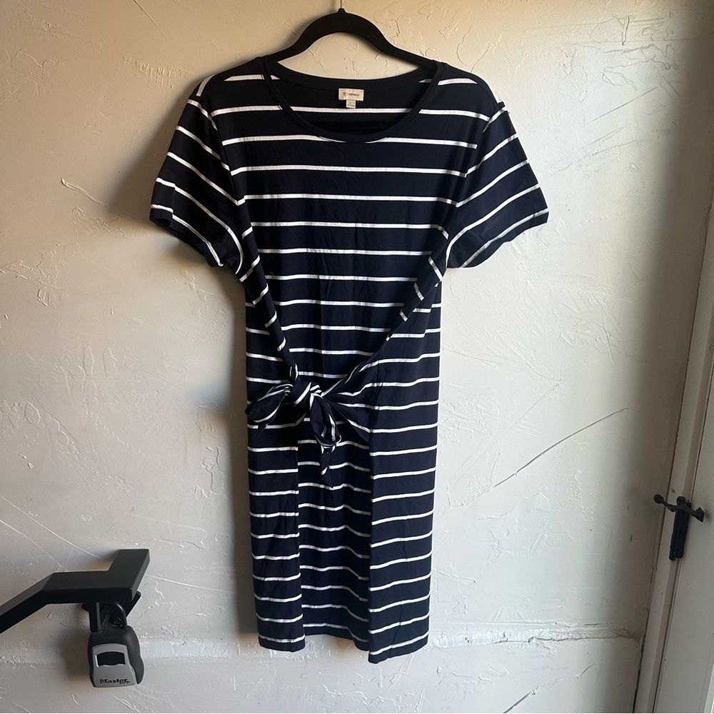 Cremieux Short Sleeve Jersey Dress Navy and White Stripes‎ Size L Coastal Prep